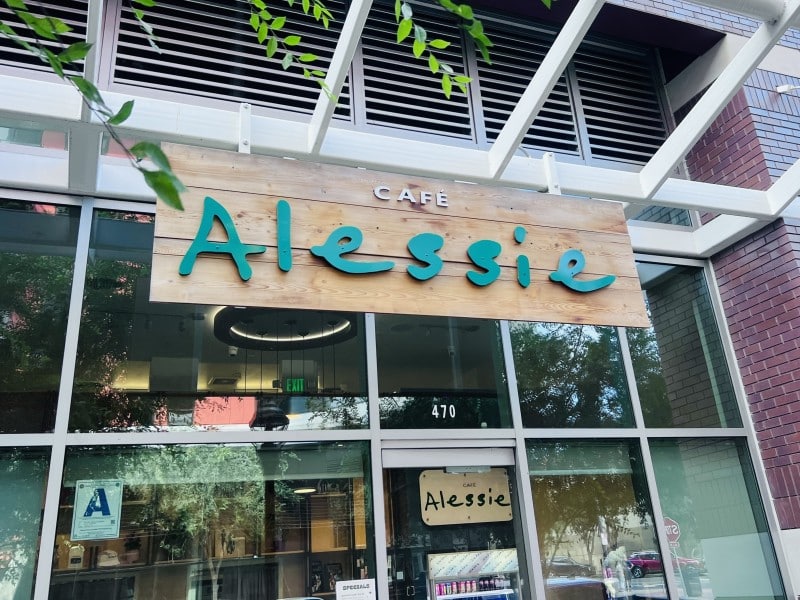 Try-Alessie-Banana-Pudding-Matcha