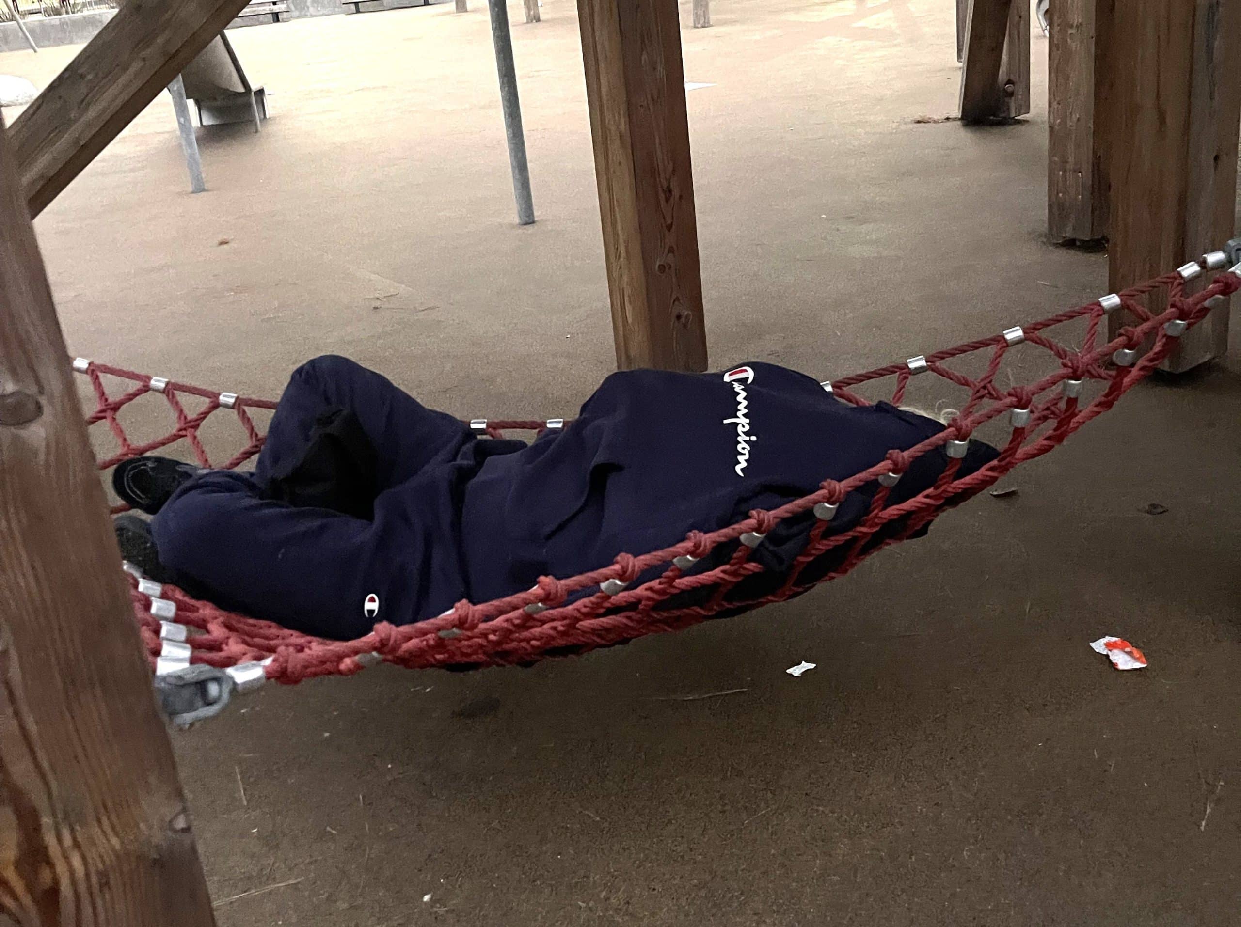 Unwanted-Overnight-Trespasser-Childrens-Park-downtown-San-Diego