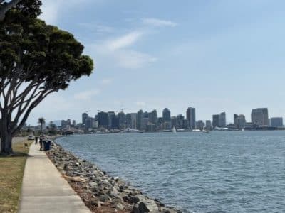 Walkable-Harbor-Island-Near-Downtown-San-Diego