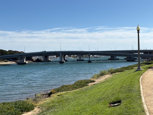 San-Diego-Sun-Walking-In-The-City-NTC